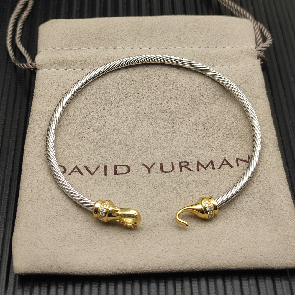 David Yurman​ 3mm diamond-encrusted gold hook bracelet